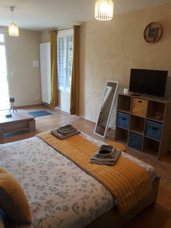 Saint-Medard-de-Mussidan Hotes De L'Isle מראה חיצוני תמונה